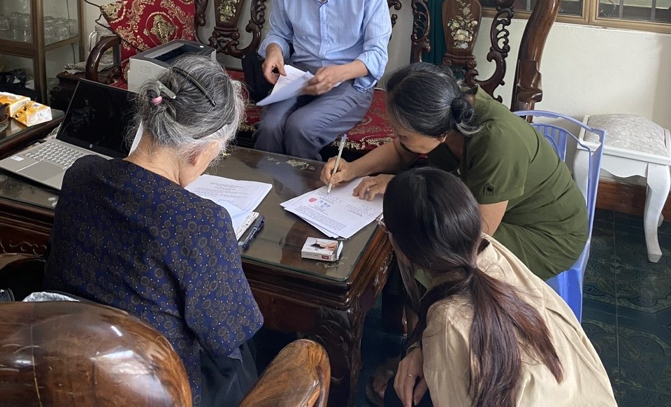 Tranh chấp về thừa kế: Xác định quyền hưởng thừa kế của con riêng và Thừa kế trong trường hợp không có đăng ký kết hôn.